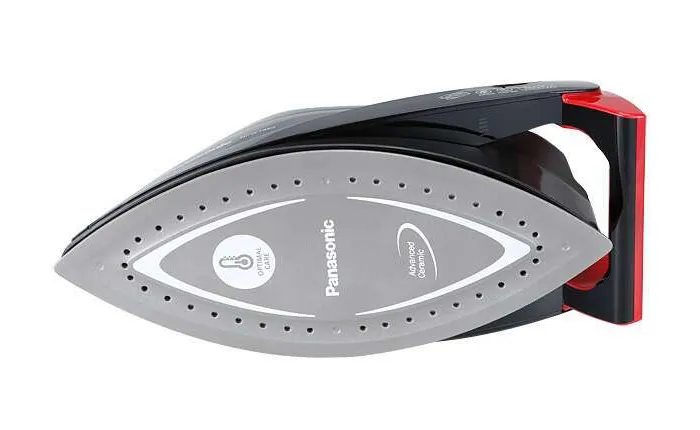Утюг Panasonic NI-WT960RTW