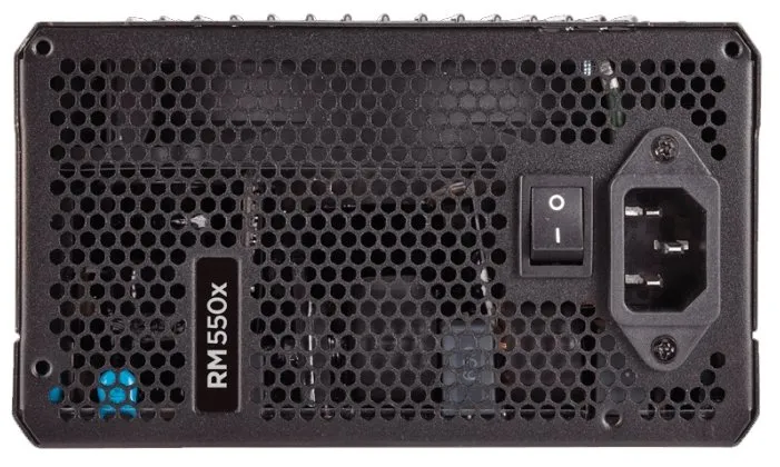 Блок питания ATX Corsair RM550x CP-9020090-EU