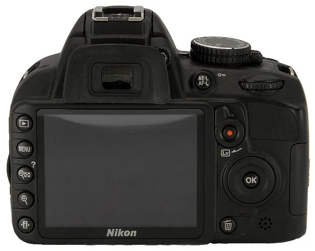Цифровой зеркальный фотоаппарат Nikon D5300 Комплект