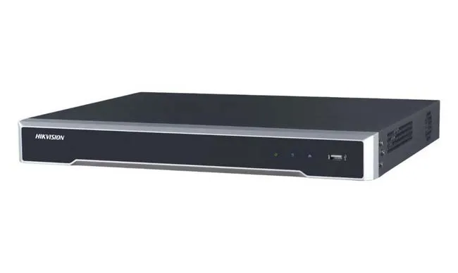 Сетевой видеорегистратор Hikvision DS-7616NI-Q2/16P