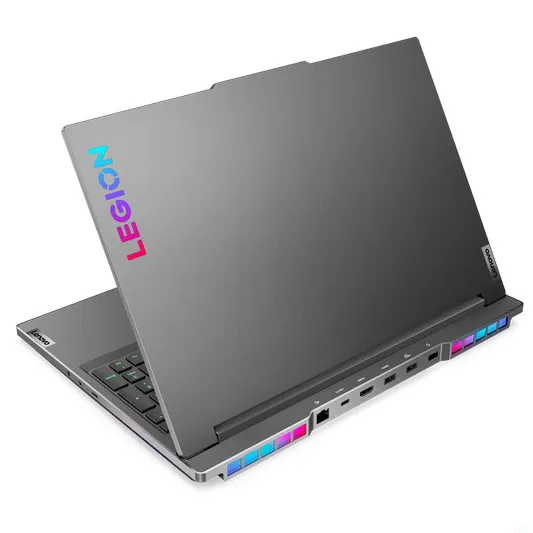Ноутбук Lenovo Legion 7 16IAX7 82TD009LRK