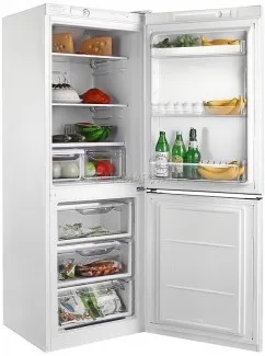 Холодильник Indesit DF-4180W