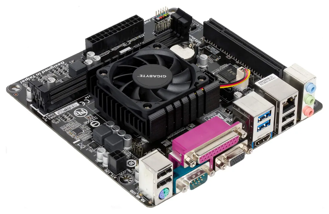 Материнская плата Gigabyte GA-E3000N