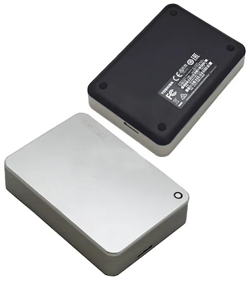 Внешний жесткий диск 3 TB Toshiba Canvio Connect II HDTC830EC3CA