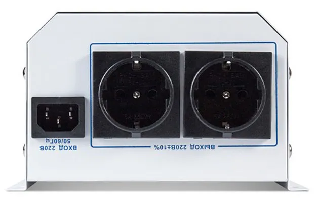 Стабилизатор SVC AVR-2000-W