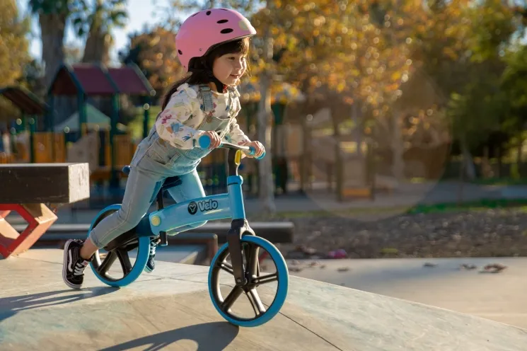 Беговел YVolution YVelo Balance Bike 2018 Refresh Blue 4L/13L CL 2PK