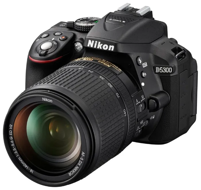 Цифровой зеркальный фотоаппарат Nikon D5300 Kit