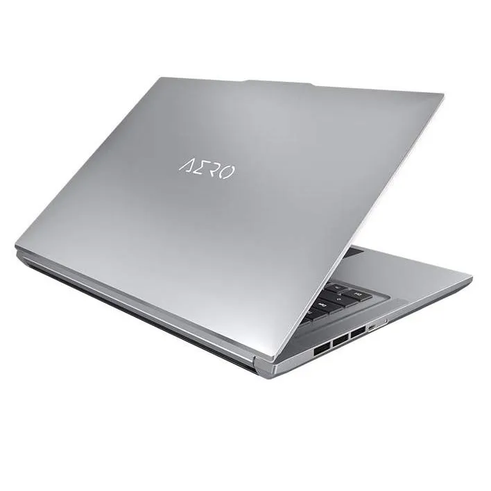 Ноутбук Gigabyte AERO 16 KE5-72RU934JQ
