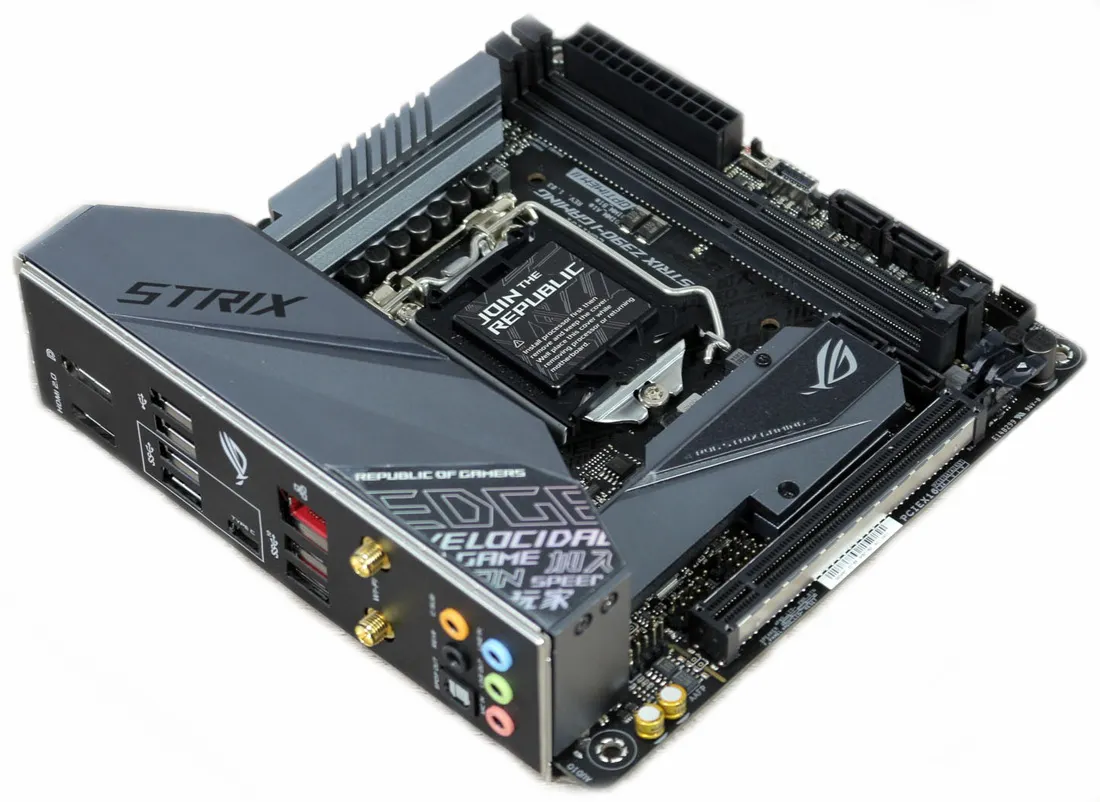 Материнская плата Asus ROG STRIX Z390-I GAMING