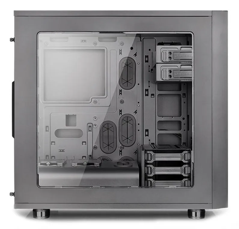 Корпус для ПК Thermaltake Core X31 CA-1E9-00M1WN-00