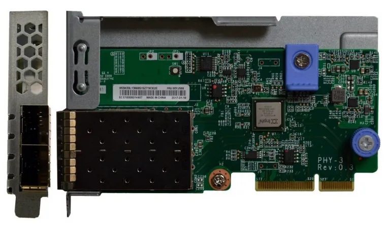Сетевой адаптер Lenovo ThinkSystem 7ZT7A00546