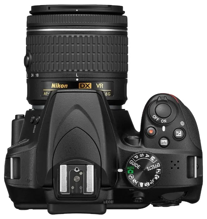 Цифровой зеркальный фотоаппарат Nikon D3400