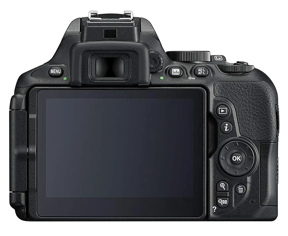 Фотоаппарат зеркальный Nikon D5600 Kit 18-105VR
