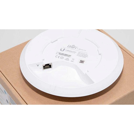 WiFi точка доступа Ubiquiti UAP-AC-Lite-EU