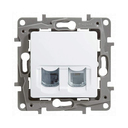 Двойная розетка RJ11 + RJ45 5 UTP Legrand Etika белый