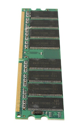 Оперативная память 512Мб  Zeppelin DDR 400MHz