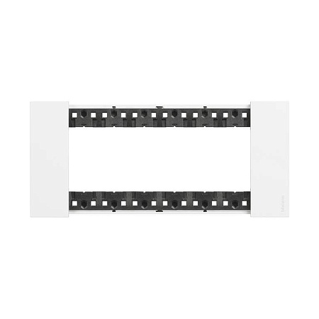 Рамка декоративная Bticino KA4806KW Living Now 6 модулей белый