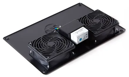 Вентиляторная панель с термостатом SHIP 700402112Т