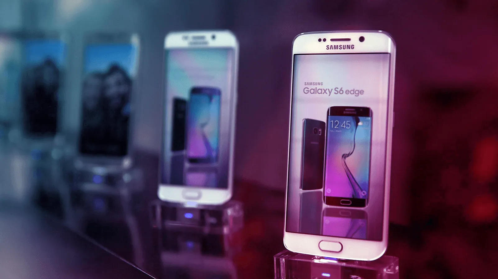 Samsung выпустила новый премиальный смартфон, который выглядит шикарно